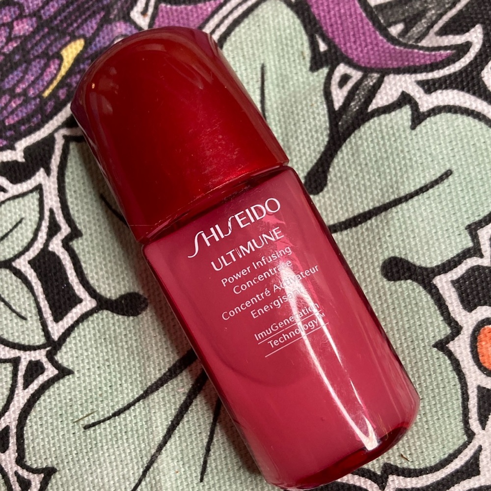 Shiseido red power infusing concentrate serum, travel size new